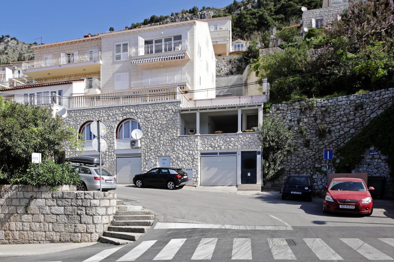 Apartment 330 Dubrovnik Bagian luar foto