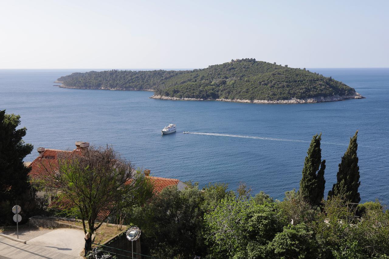 Apartment 330 Dubrovnik Bagian luar foto